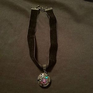 Pentacle choker